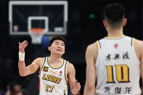 英雄联盟台服官网-今晚埃因霍温备战CBA季后赛；刷新队史纪录细节曝光；球迷炸锅；训练强度明显提升的简单介绍
